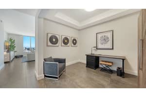 111 PINEAPPLE AVENUE, SARASOTA, FL 34236 - MLS#MFRA4678825