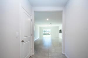 3513 HILLTOP CIRCLE, BRADENTON, FL 34211 - MLS#MFRA4678842