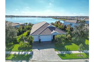 8083 WATERBEND TRAIL, SARASOTA, FL 34240 - MLS#MFRA4678845