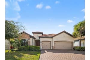 7032 HIGHGATE LANE, BRADENTON, FL 34202 - MLS#MFRA4678848