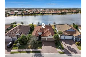 7032 HIGHGATE LANE, BRADENTON, FL 34202 - MLS#MFRA4678848