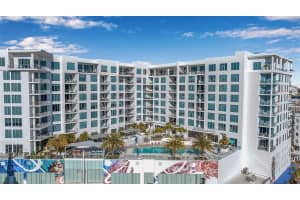 111 PINEAPPLE AVENUE, SARASOTA, FL 34236 - MLS#MFRA4678875