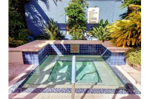 200 4TH AVENUE, ST PETERSBURG, FL 33701 - MLS#MFRA4678889