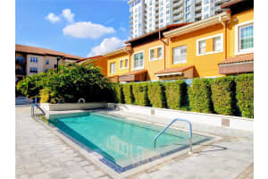 200 4TH AVENUE, ST PETERSBURG, FL 33701 - MLS#MFRA4678889