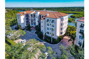 5408 Eagles Point Cir #302, SARASOTA