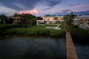 1500 BAYVIEW DRIVE, SARASOTA, FL 34239 - MLS#MFRA4678945