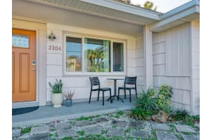 2104 WOOD STREET, SARASOTA, FL 34237 - MLS#MFRA4678969