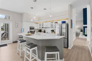 4137 PINAR DRIVE, BRADENTON, FL 34210 - MLS#MFRA4678990