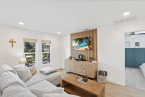 6410 38TH AVENUE CIRCLE, BRADENTON, FL 34209 - MLS#MFRA4678992