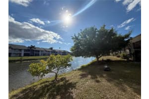 2636 Hidden Lake Dr N #h, SARASOTA