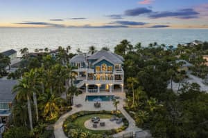 144 N Casey Key Rd Nokomis, FL 34229 - Off Market