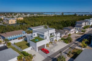 635 JUNGLE QUEEN WAY, LONGBOAT KEY, FL 34228 - MLS#MFRA4679064