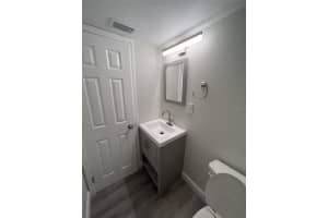 3232 FRUITVILLE ROAD, SARASOTA, FL 34237 - MLS#MFRA4679090