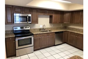 2023 HYDE PARK STREET, SARASOTA, FL 34239 - MLS#MFRA4679107