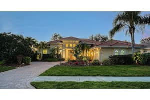 7512 ABBEY GLEN, LAKEWOOD RANCH, FL 34202 - MLS#MFRA4679109