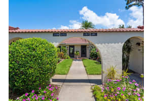 2153 PUEBLO CIRCLE, SARASOTA, FL 34231 - MLS#MFRA4679111