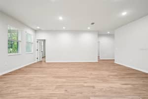 585 MARION OAKS PASS, OCALA, FL 34473 - MLS#MFRA4679166