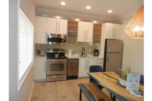 6732 SARASEA CIRCLE, SARASOTA, FL 34242 - MLS#MFRA4679214