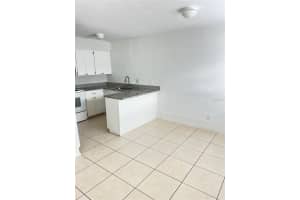 2055 ARLINGTON STREET, SARASOTA, FL 34239 - MLS#MFRA4679235