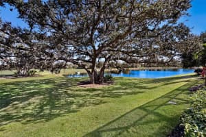 5013 BENITO COURT, LAKEWOOD RANCH, FL 34211 - MLS#MFRA4679266