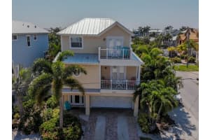 6908 Holmes Blvd, HOLMES BEACH
