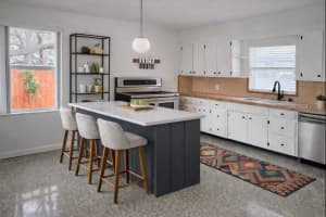 1320 AUGUSTA LANE, ST PETERSBURG, FL 33707 - MLS#MFRA4679305