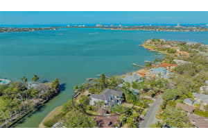 1540 HILLVIEW DRIVE, SARASOTA, FL 34239 - MLS#MFRA4679306