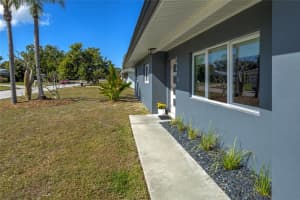 2909 UPPER TANGELO DRIVE, SARASOTA, FL 34239 - MLS#MFRA4679313
