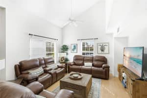 212 85TH ST, HOLMES BEACH, FL 34217 - MLS#MFRA4679320