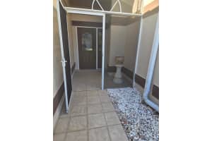 4547 DEL SOL BOULEVARD, SARASOTA, FL 34243 - MLS#MFRA4679357