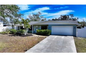 603 BARNES PARKWAY, NOKOMIS, FL 34275 - MLS#MFRA4679364