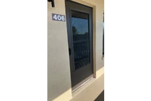 505 30th Ave W #e406, BRADENTON