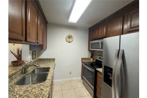 4032 CROCKERS LAKE BOULEVARD, SARASOTA, FL 34238 - MLS#MFRA4679403