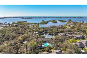 1623 PELICAN COVE ROAD, SARASOTA, FL 34231 - MLS#MFRA4679406