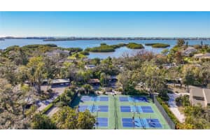 1623 PELICAN COVE ROAD, SARASOTA, FL 34231 - MLS#MFRA4679406