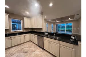 8288 VARENNA DRIVE, SARASOTA, FL 34231 - MLS#MFRA4679518