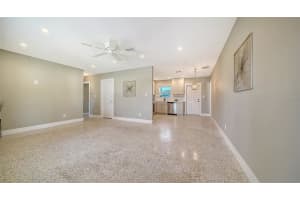 5914 ALBERT PLACE, SARASOTA, FL 34231 - MLS#MFRA4679522