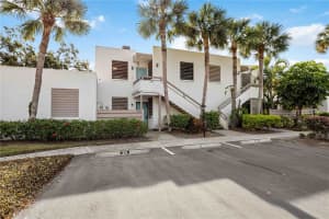 320 TIMBER LAKE DRIVE, BRADENTON, FL 34210 - MLS#MFRA4679527