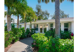 1002 GLEBE LANE, SARASOTA, FL 34242 - MLS#MFRA4679533