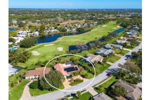 4725 Greencroft Rd, SARASOTA