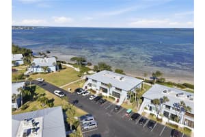 600 MANATEE AVENUE, HOLMES BEACH, FL 34217 Sold 02/23/26