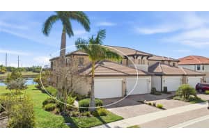 23528 Awabuki Dr #101, VENICE