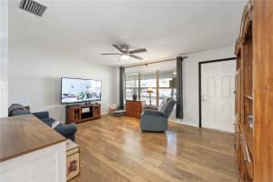 6723 WASHINGTON PLACE, BRADENTON, FL 34207 - MLS#MFRA4679660