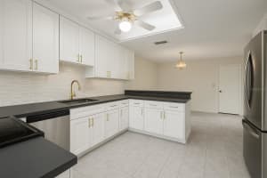 4408 LA JOLLA DRIVE, BRADENTON, FL 34210 - MLS#MFRA4679669