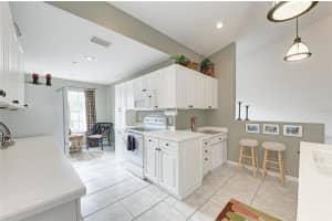 6821 FAIRVIEW TERRACE, BRADENTON, FL 34203 - MLS#MFRA4679682