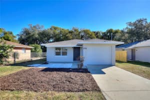 818 JOANNA AVENUE, TAVARES, FL 32778 - MLS#MFRA4679685