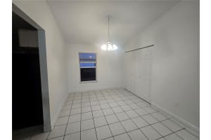 1052 HIGHLAND STREET, SARASOTA, FL 34234 - MLS#MFRA4679745