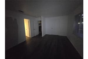 940 OSBORNE DRIVE, SARASOTA, FL 34234 - MLS#MFRA4679747