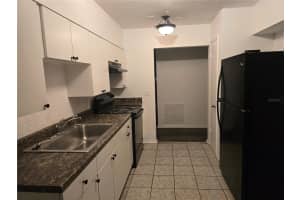 940 OSBORNE DRIVE, SARASOTA, FL 34234 - MLS#MFRA4679747