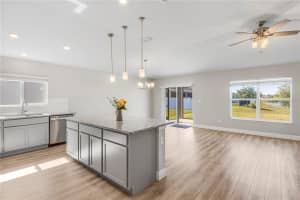 7326 34TH COURT, SARASOTA, FL 34243 - MLS#MFRA4679752